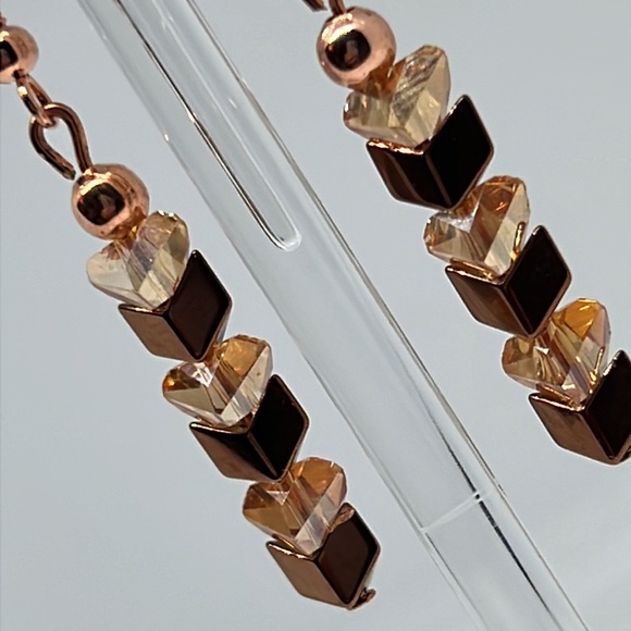 Rose Gold Chevrons. - Picture 3 of 5